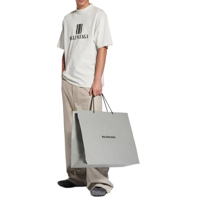 Balenciaga FW25 T