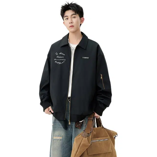 煦加 美式复古胸口字母印花设计外套日常出行酷帅时尚潮流百搭工装宽松痞帅翻领夹克 男女同款