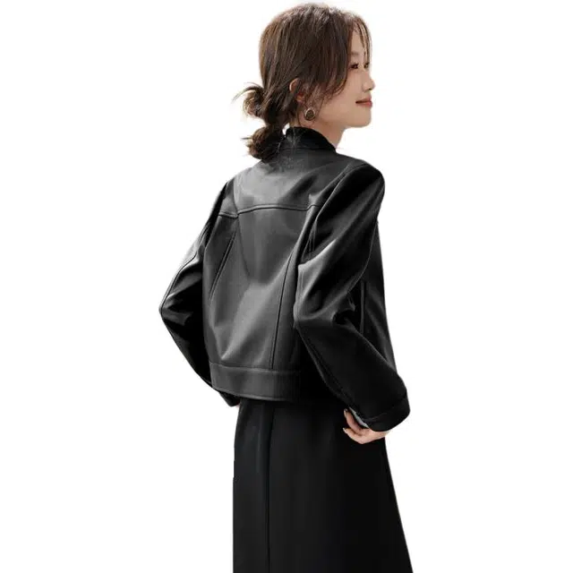 沫晗依美 机车风简约纯色通勤长袖皮衣 女款