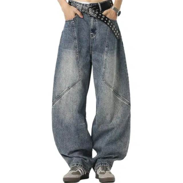 M JEANS STUDIOS 7
