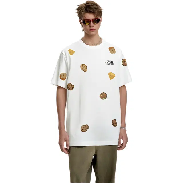 THE NORTH FACE Extraordinary T