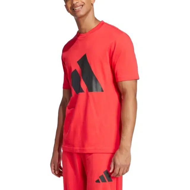 adidas SportswearESSENTIALS FW24 T