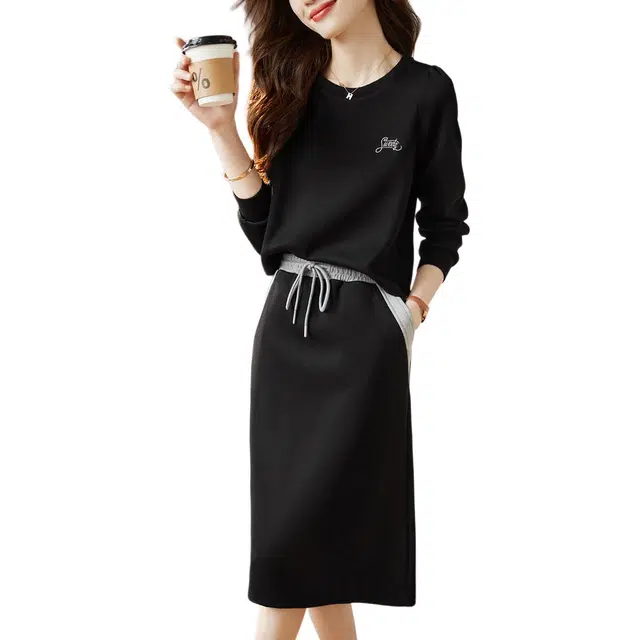 沫晗依美 时尚百搭上衣休闲舒适下衣裙装套装 女款 黑色