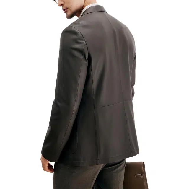 丹宁哲学 绅士绵羊皮压纹工艺纯色西装领修身型皮衣 男款