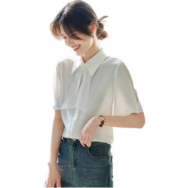 沐晓欣 纯色宽松翻领适中短袖衬衫 女款 杏色