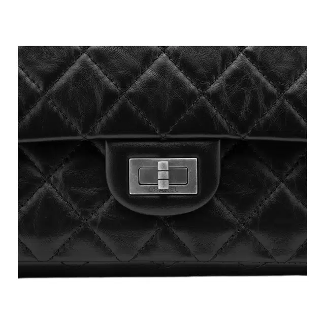 CHANEL 2.55