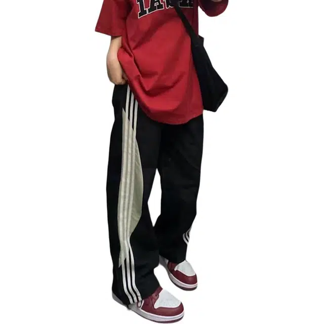 YICHEN vibe