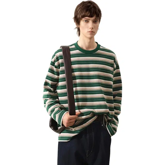 WHITT EPURE T