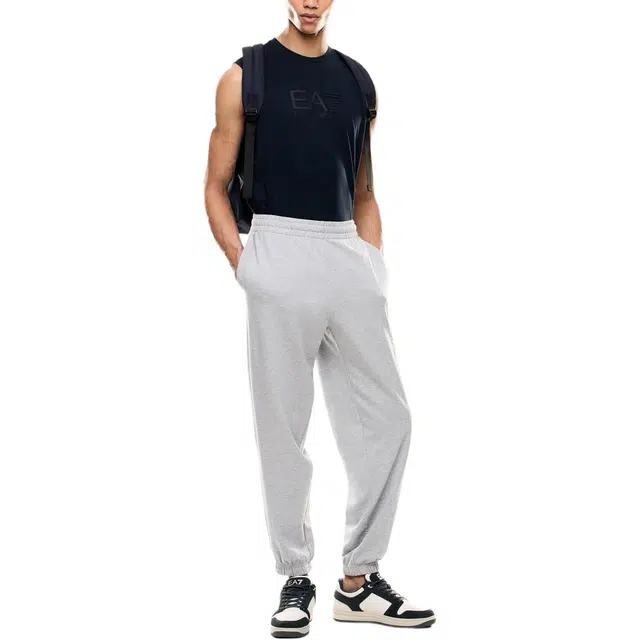 EMPORIO ARMANI EA7 Logo