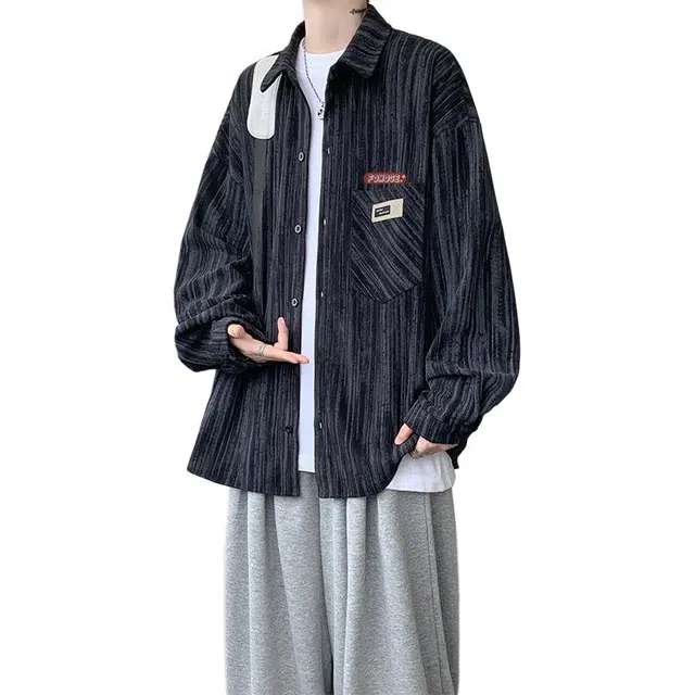 FOMOCE INSoversizcleanfitvibe