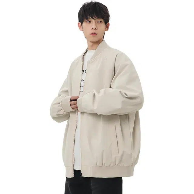 MKIEZER cleanfitbomber