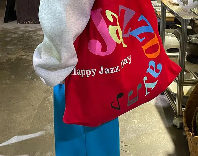 Crying Center JazzDay