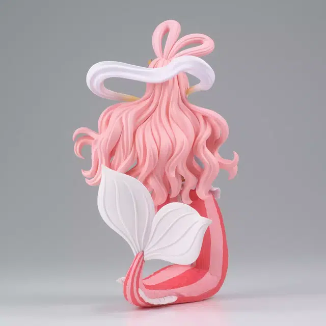 BANPRESTO GLITTER GLAMOURS