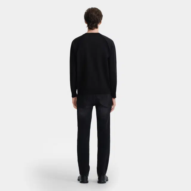 比音勒芬 秋季柔软长袖圆领针织衫 男款