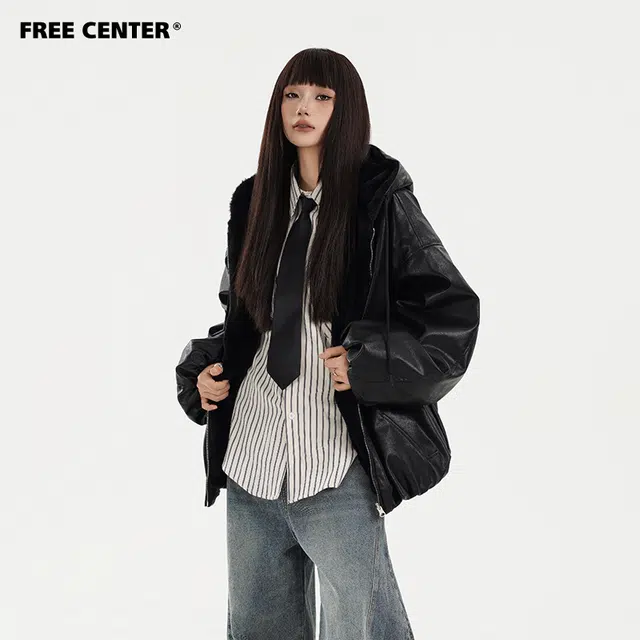 FREE CENTER