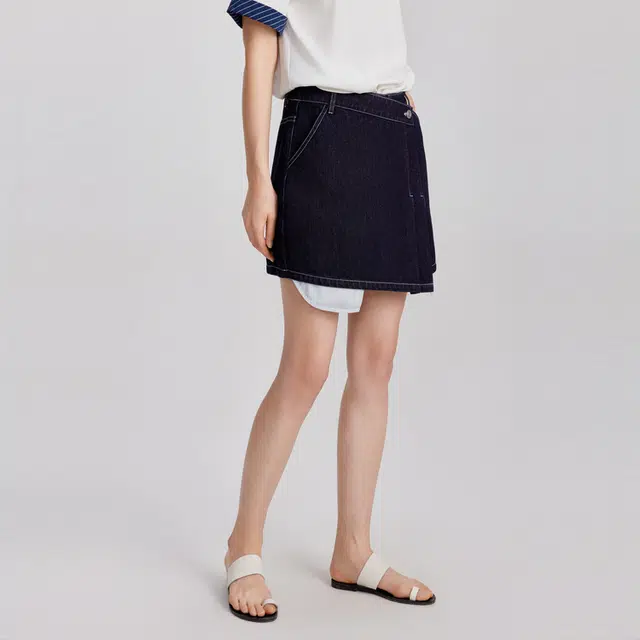 ELLE A