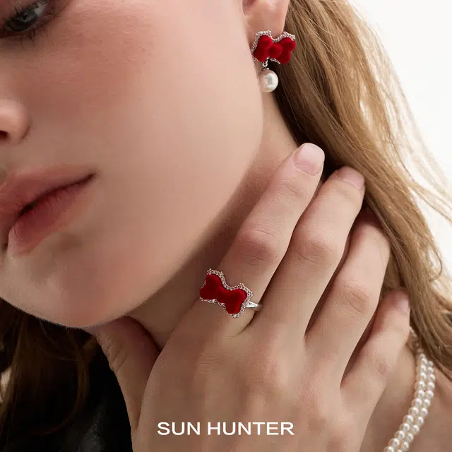 SUN HUNTER
