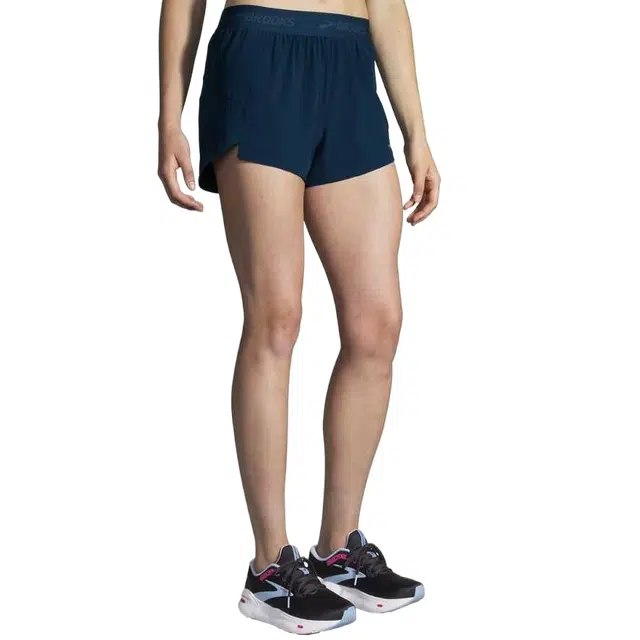 Brooks Chaser