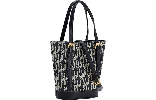 URBAN REVIVO URBAN REVIVO