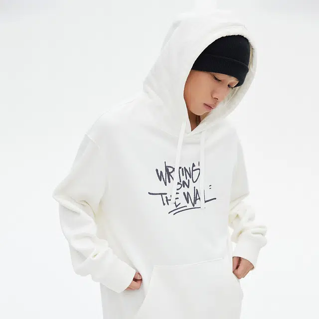 美特斯邦威 字母印花连帽宽松长袖卫衣 男款