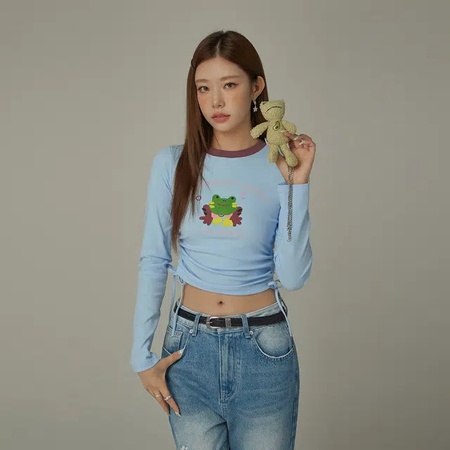 CHUU T