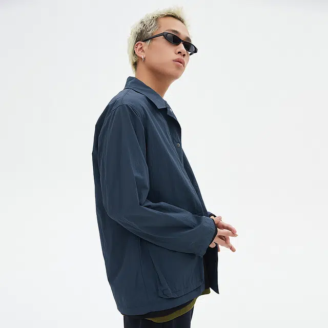 美特斯邦威 立体贴袋翻领百搭时尚纯色夹克外套 男款