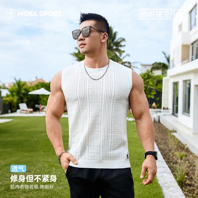 墨立方 夏季 修身但不紧身 肌肉若隐若现，刚刚好！无袖背心 男款
