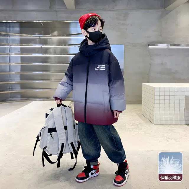 雅鹿羽绒服 舒适简约大方连帽长袖 青少年