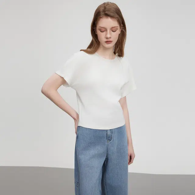 ELLE T