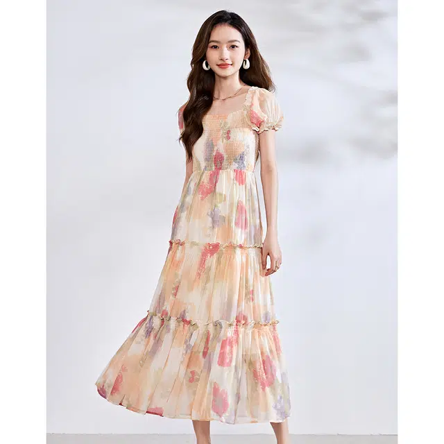 爱依莲 森系油画印花时尚设计感收腰方领短袖连衣裙 女款 莫奈花园
