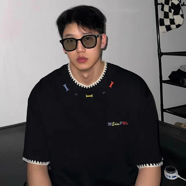 HIPHOPPUNKS T