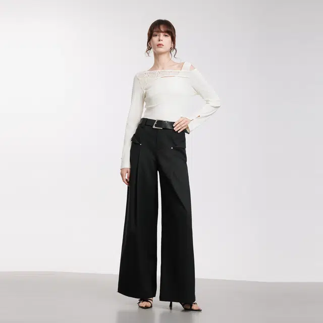 ELLE T