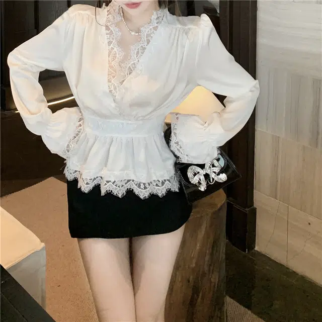 v