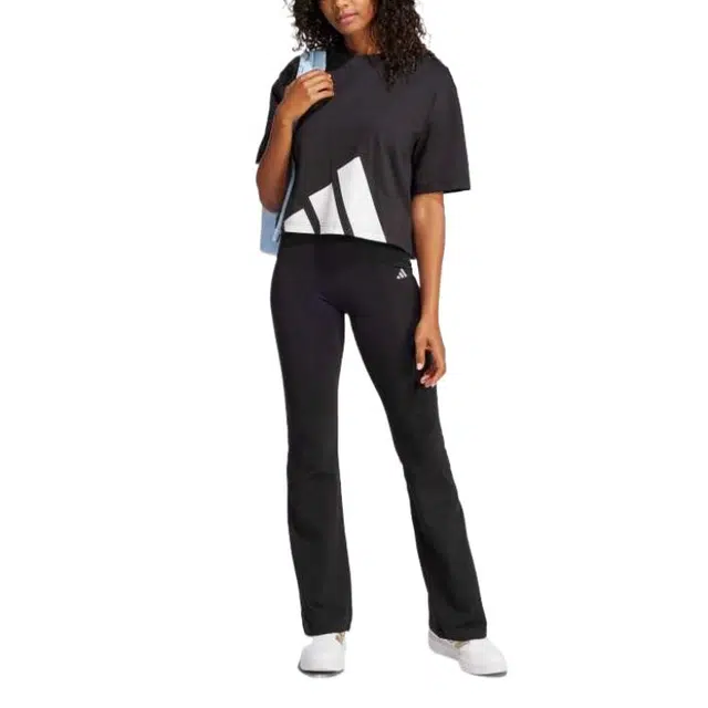 adidas ESSENTIALS T