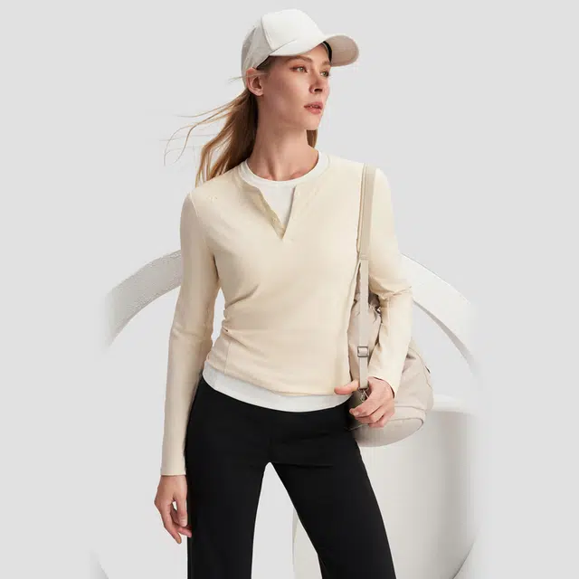 DESCENTE Essential T