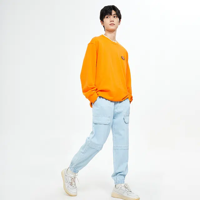 美特斯邦威 复古水洗高腰休闲束脚工装口袋牛仔裤 男款