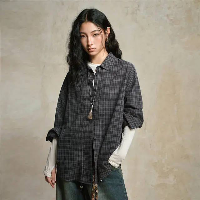 佐丹奴 宽松可抽褶门筒美式学院风格纹衬衣长袖衬衫 女款