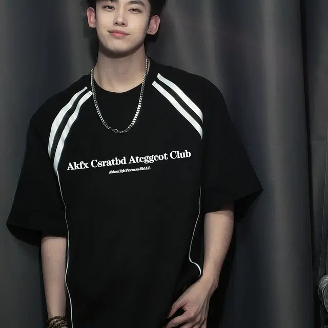 HIPHOPPUNKS T