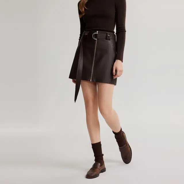 ELLE A