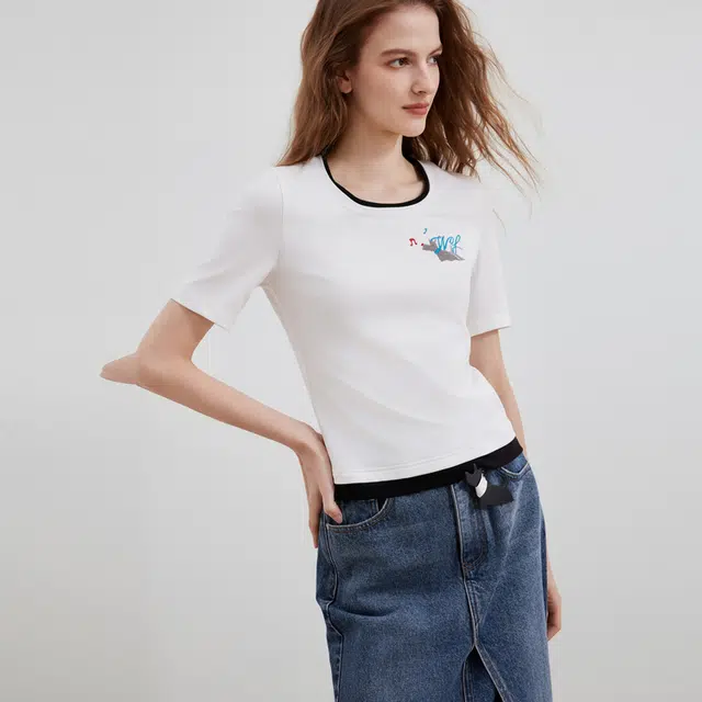ELLE T