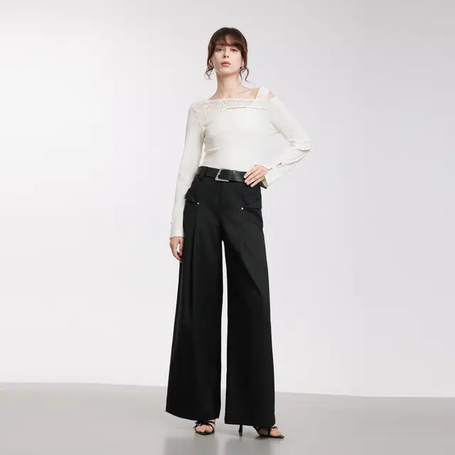 ELLE T