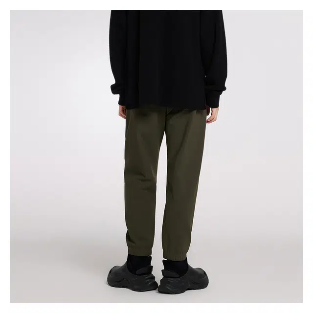 FW23