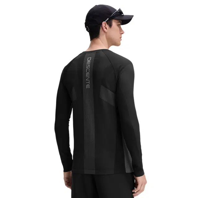 DESCENTE Ski Style