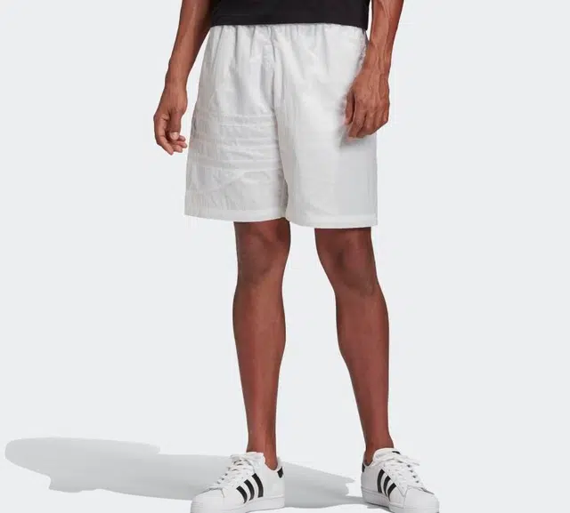 adidas originals Bg Trefoil Ts Logo