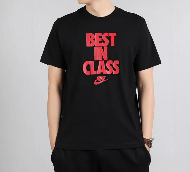Nike Sportswear T