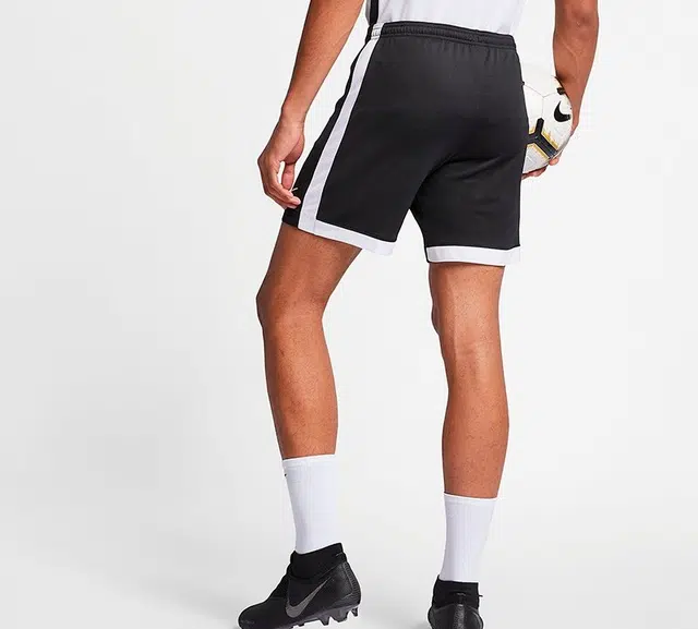 Nike DRI-FIT Academy
