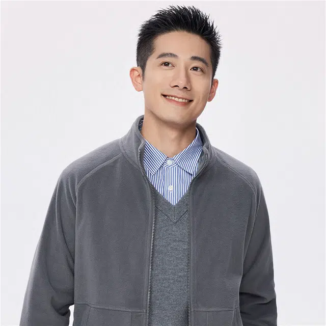 佐丹奴 摇粒绒立领插肩袖针织休闲绒感外套 男款