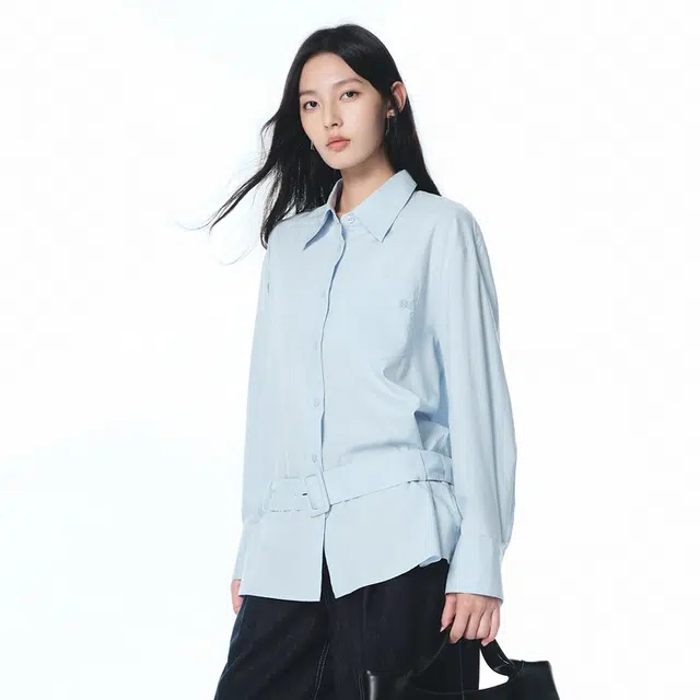 太平鸟  简约百搭天丝棉混纺绑带时尚长袖衬衫 女款