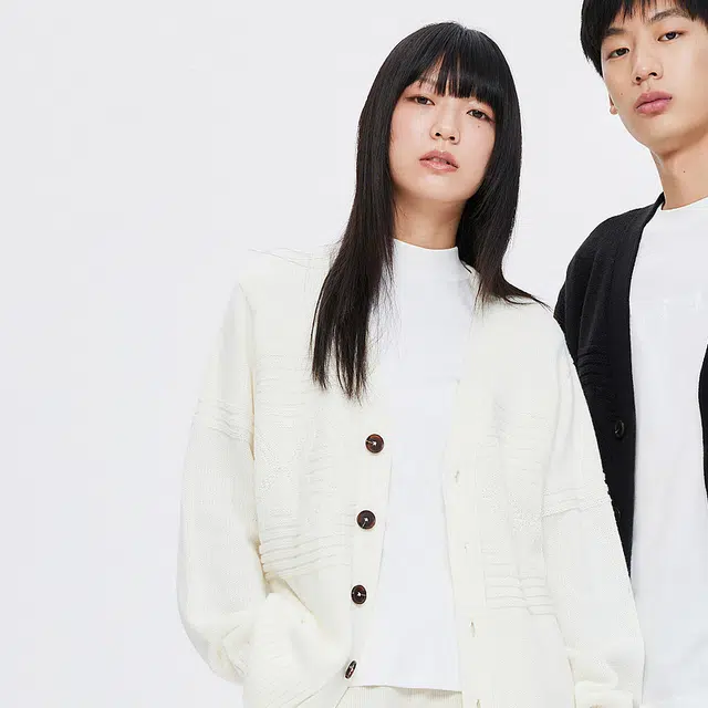 FW23 V