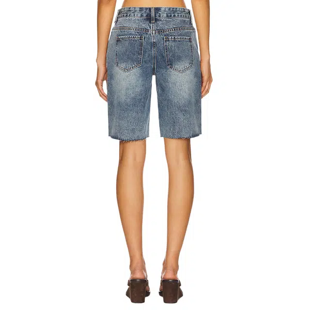 SUPERDOWN Teresa Short